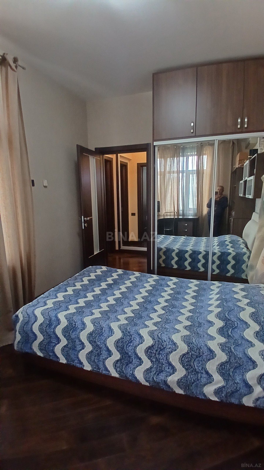 4 otaqlı Yeni tikili, Elmlər Akademiyası m., Bakı