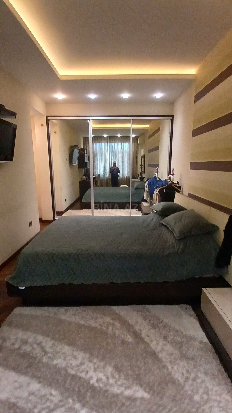 4 otaqlı Yeni tikili, Elmlər Akademiyası m., Bakı