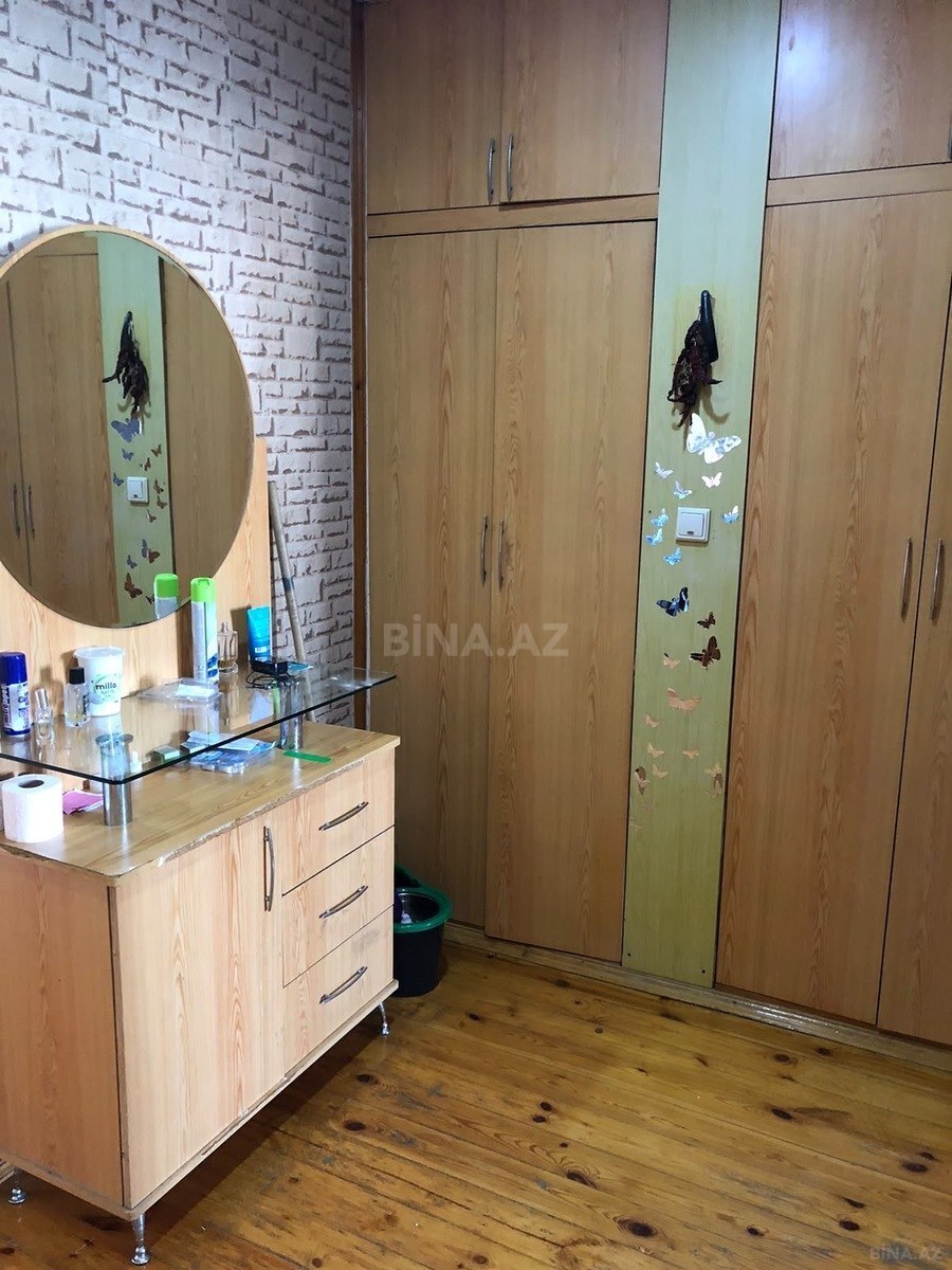 2 otaqlı Köhnə tikili, Əhmədli m., Bakı