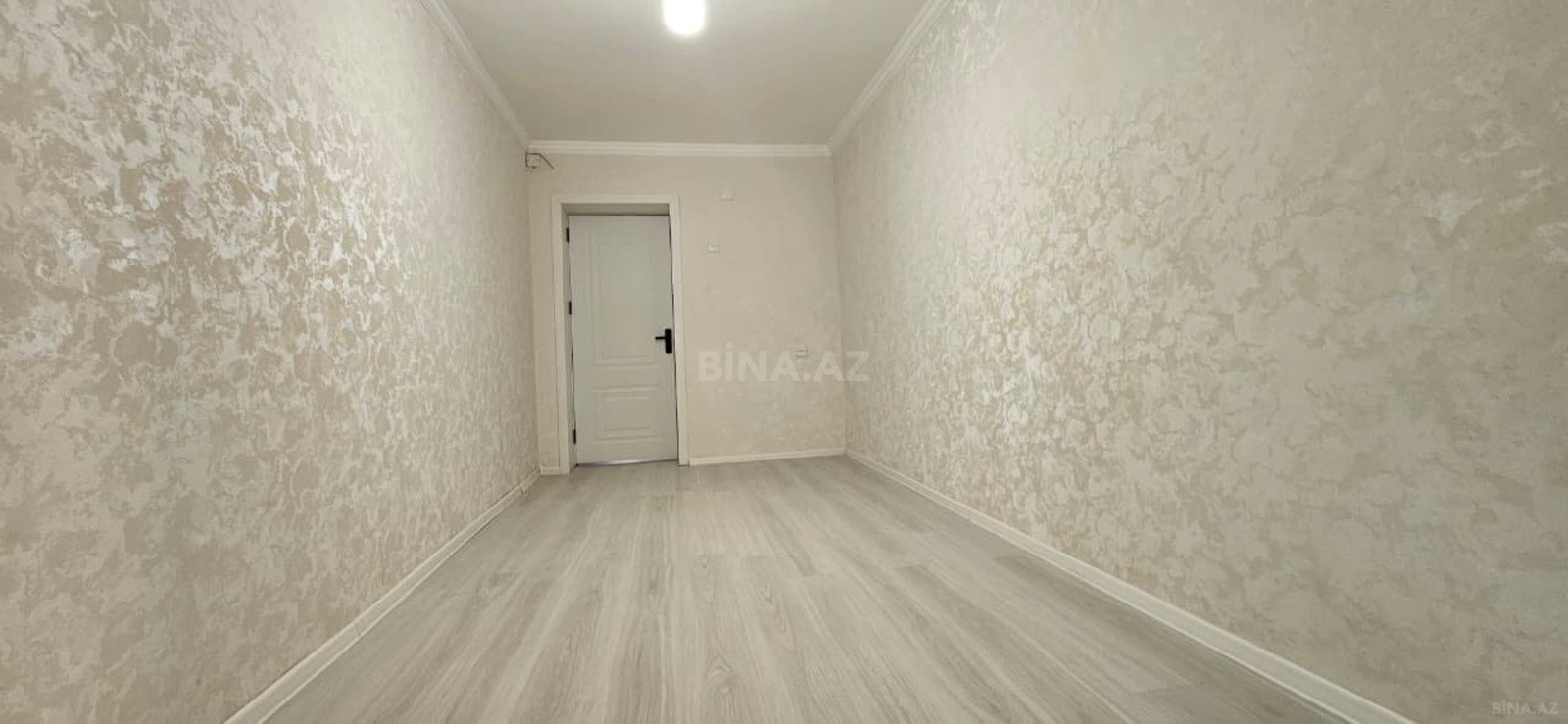 2 otaqlı Köhnə tikili, Neftçilər m., Bakı
