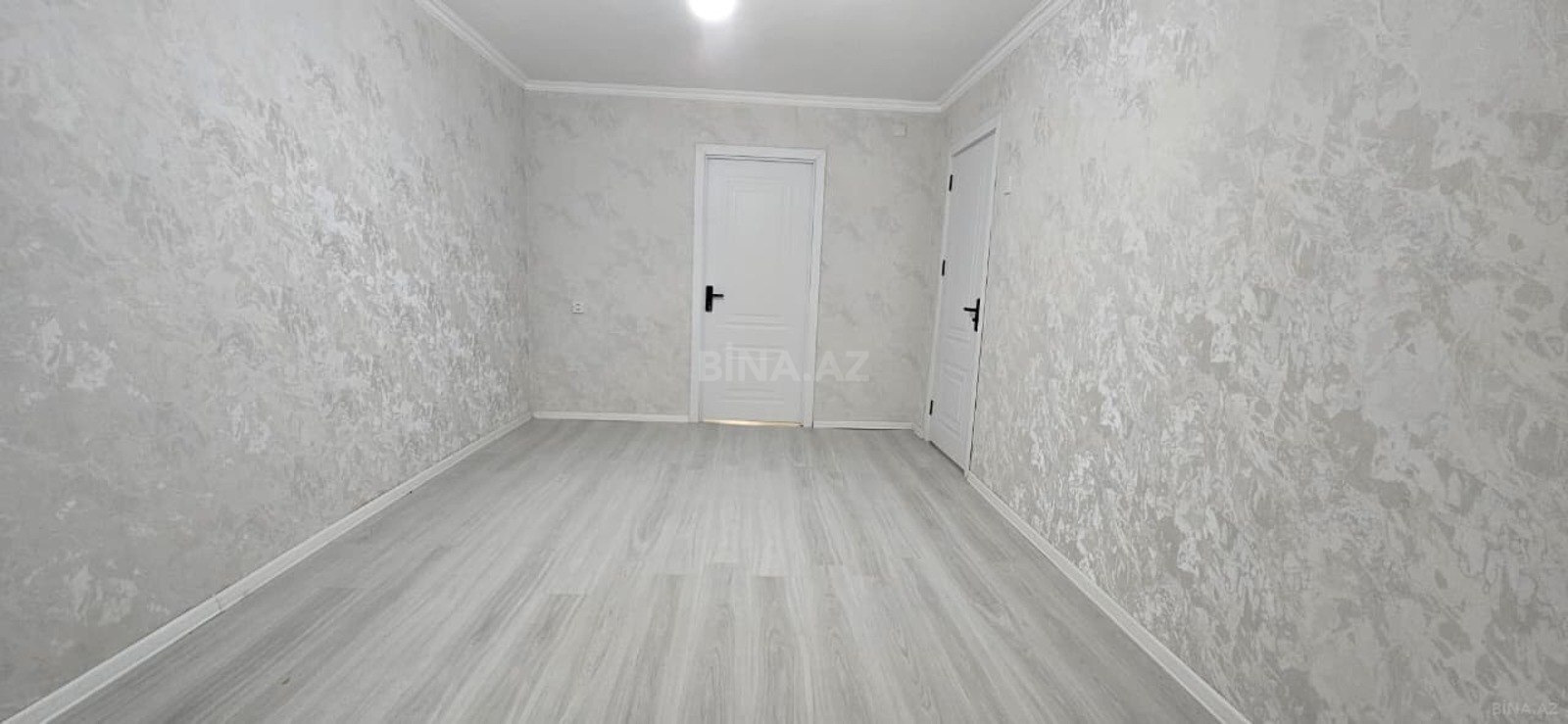 2 otaqlı Köhnə tikili, Neftçilər m., Bakı
