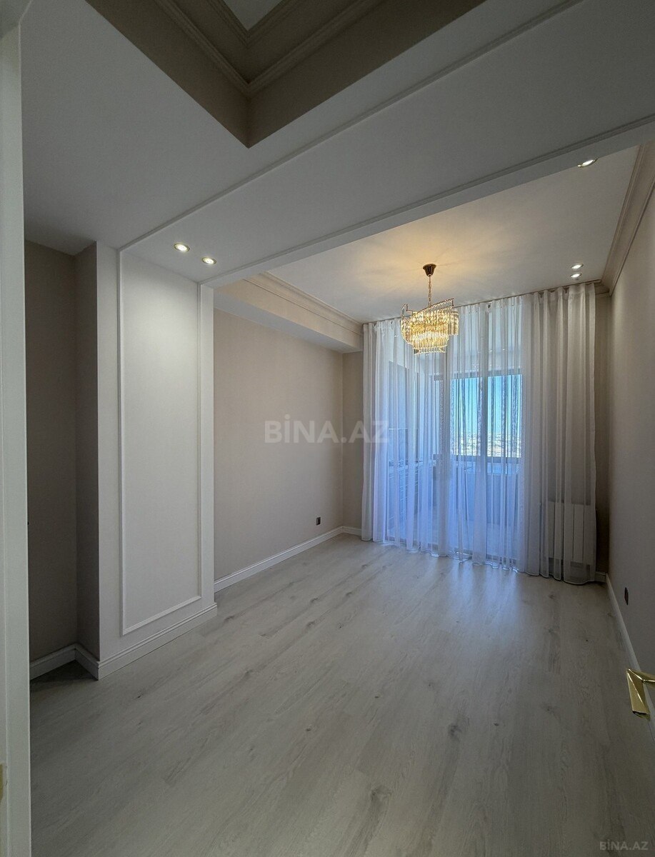 3 otaqlı Yeni tikili, Qara Qarayev m., Bakı