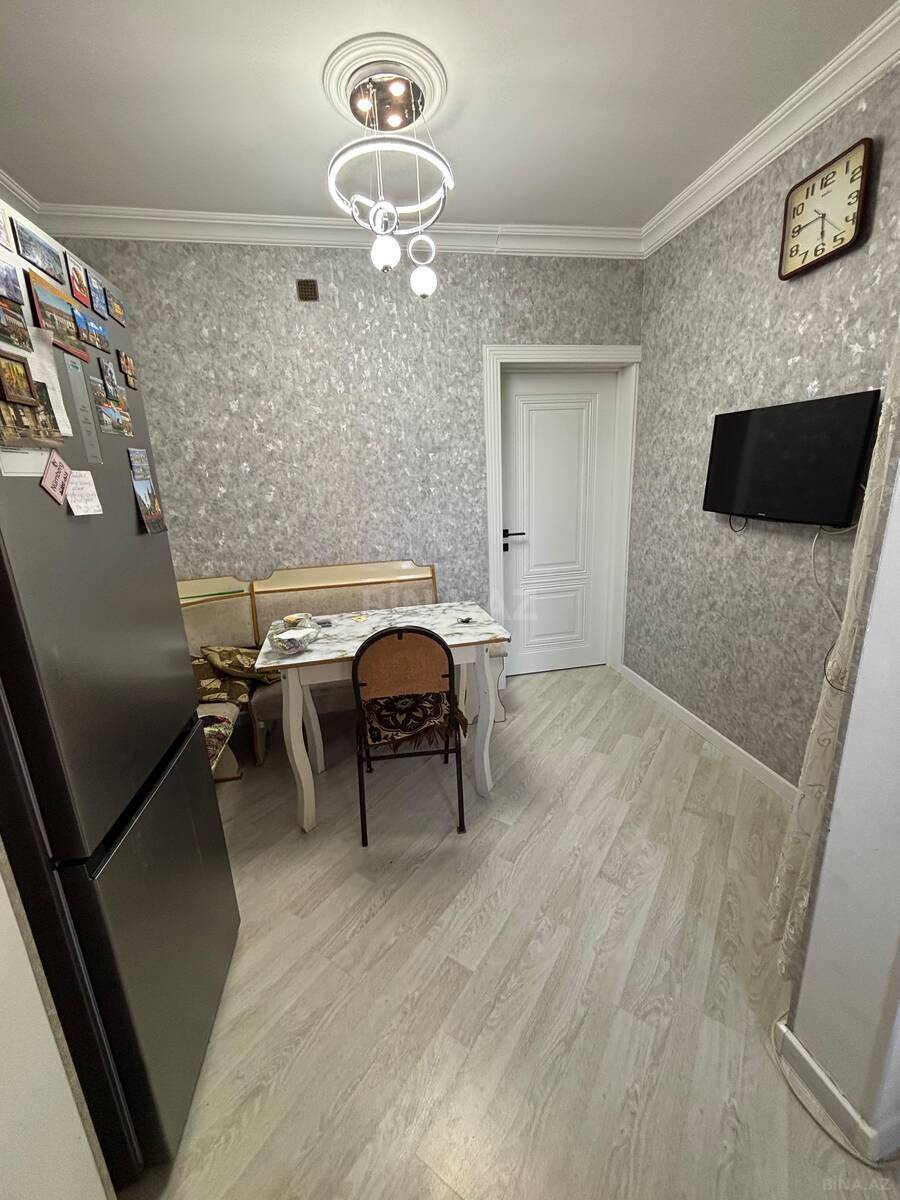 2 otaqlı Köhnə tikili, Əhmədli m., Bakı