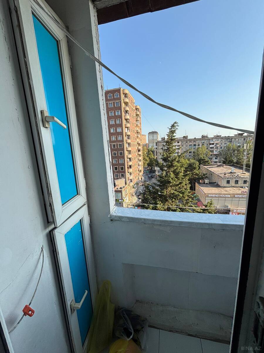 2 otaqlı Köhnə tikili, Əhmədli m., Bakı
