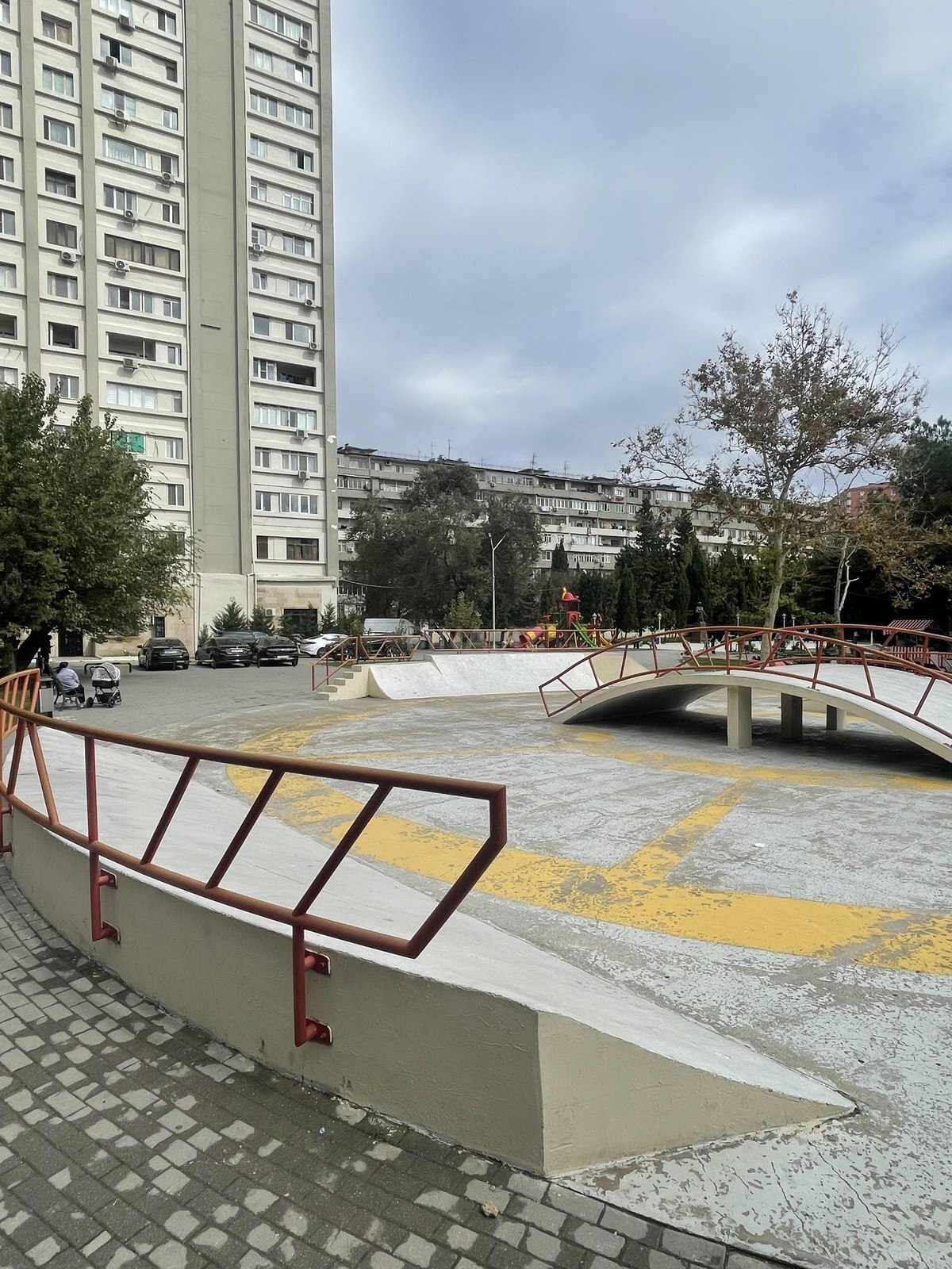 2 otaqlı Köhnə tikili, Azadlıq Prospekti m., Bakı
