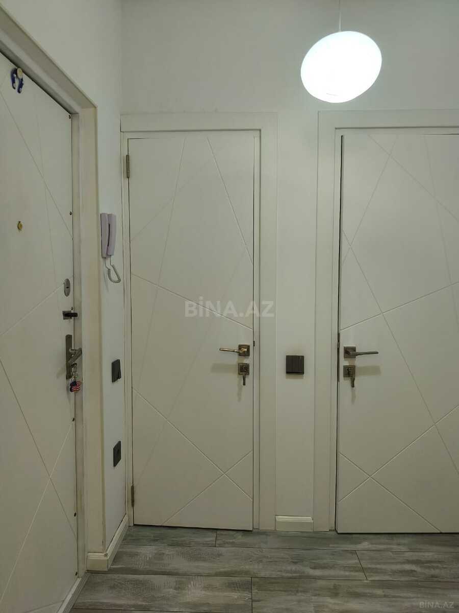 2 otaqlı Köhnə tikili, Neftçilər m., Bakı