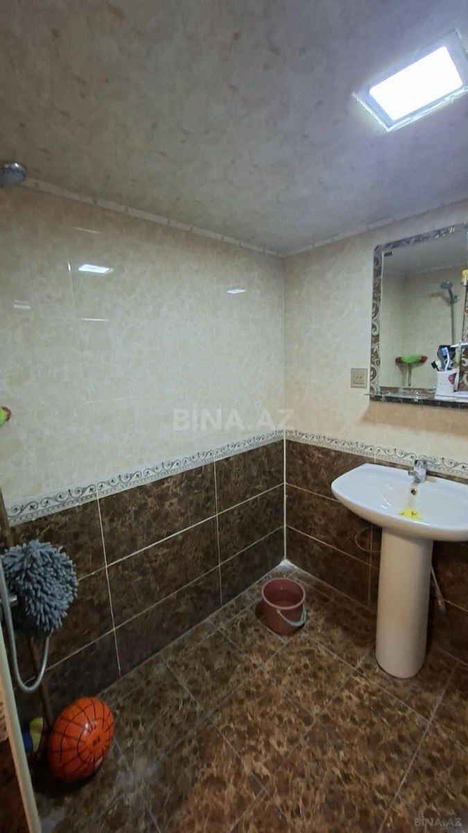 1 otaqlı Köhnə tikili, Qara Qarayev m., Bakı