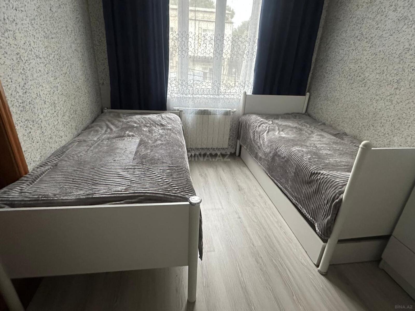 2 otaqlı Köhnə tikili, Bakıxanov q., Bakı