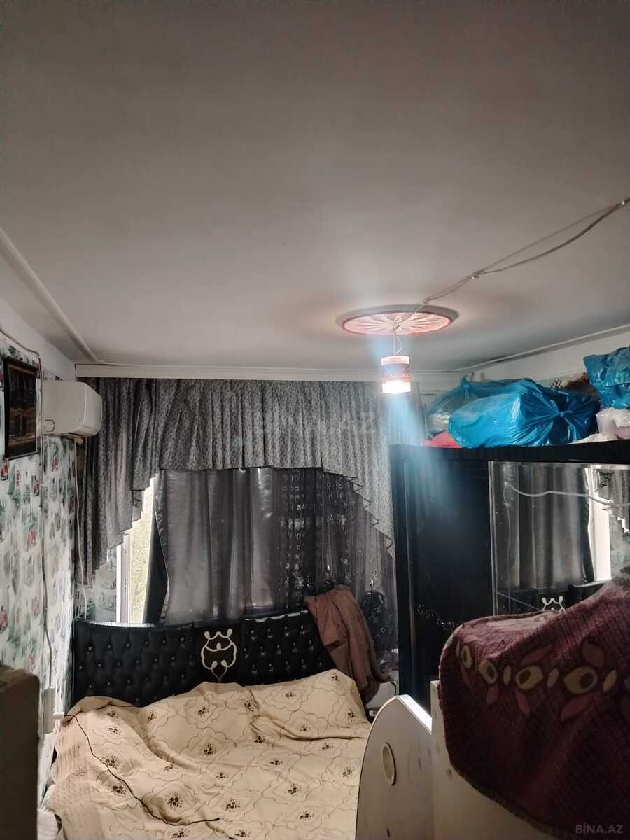 2 otaqlı Köhnə tikili, Memar Əcəmi m., Bakı