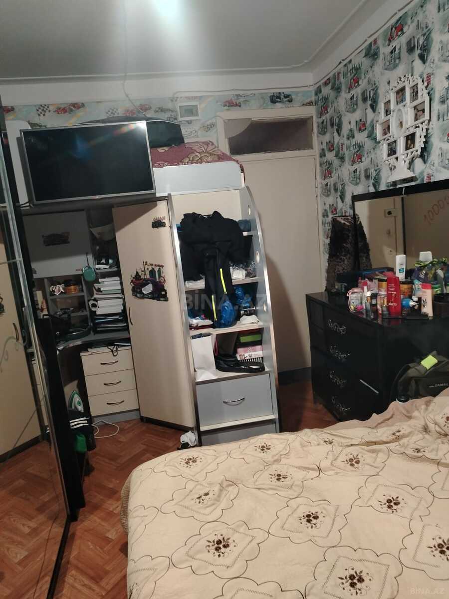 2 otaqlı Köhnə tikili, Memar Əcəmi m., Bakı