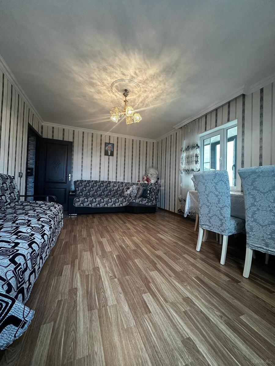 2 otaqlı Köhnə tikili, Sumqayıt