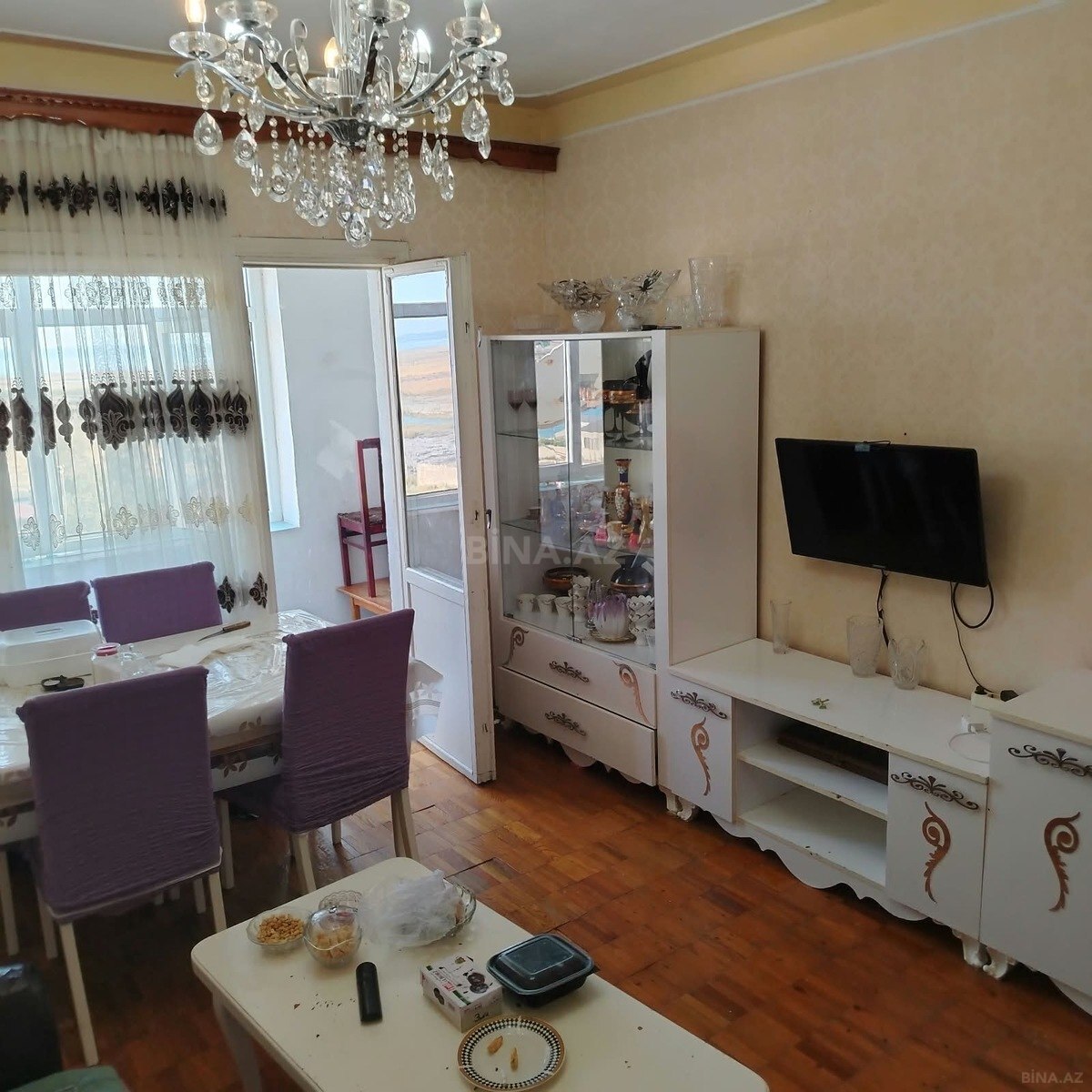3 otaqlı Köhnə tikili, Xətai r., Bakı