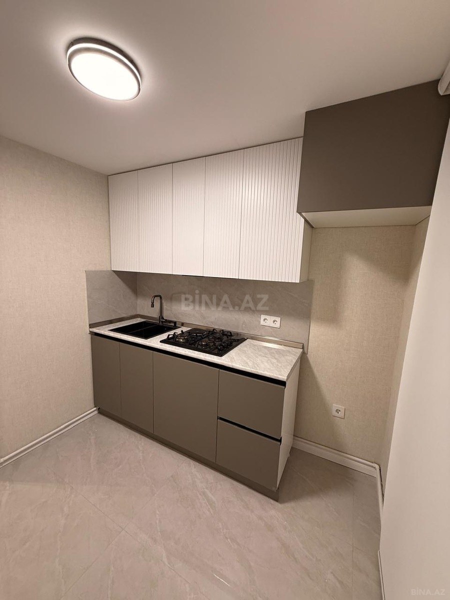 2 otaqlı Köhnə tikili, Elmlər Akademiyası m., Bakı