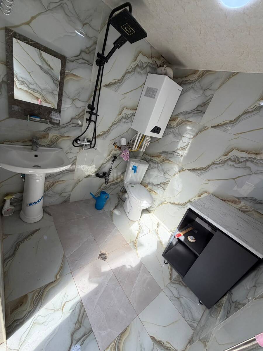 4 otaqlı Həyət evi/Bağ evi, Binə q., Bakı