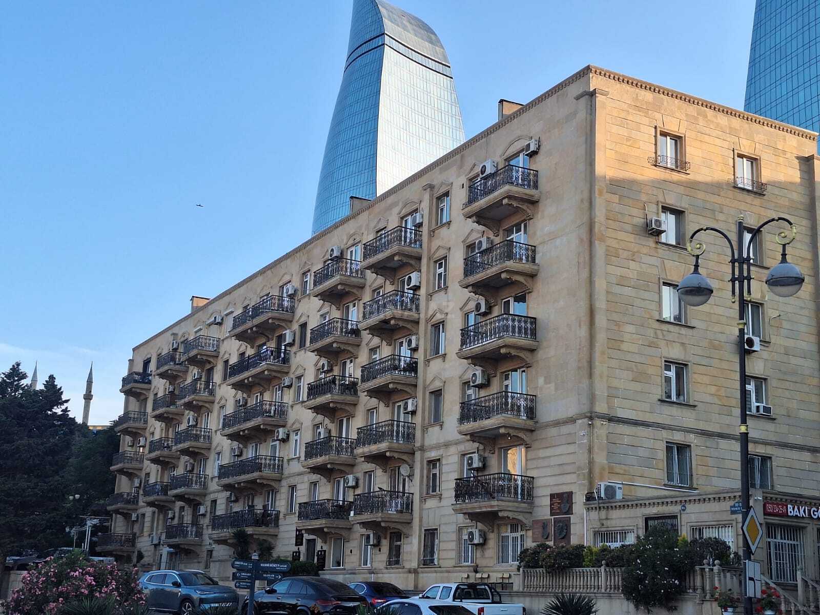 2 otaqlı Köhnə tikili, İçəri Şəhər m., Bakı