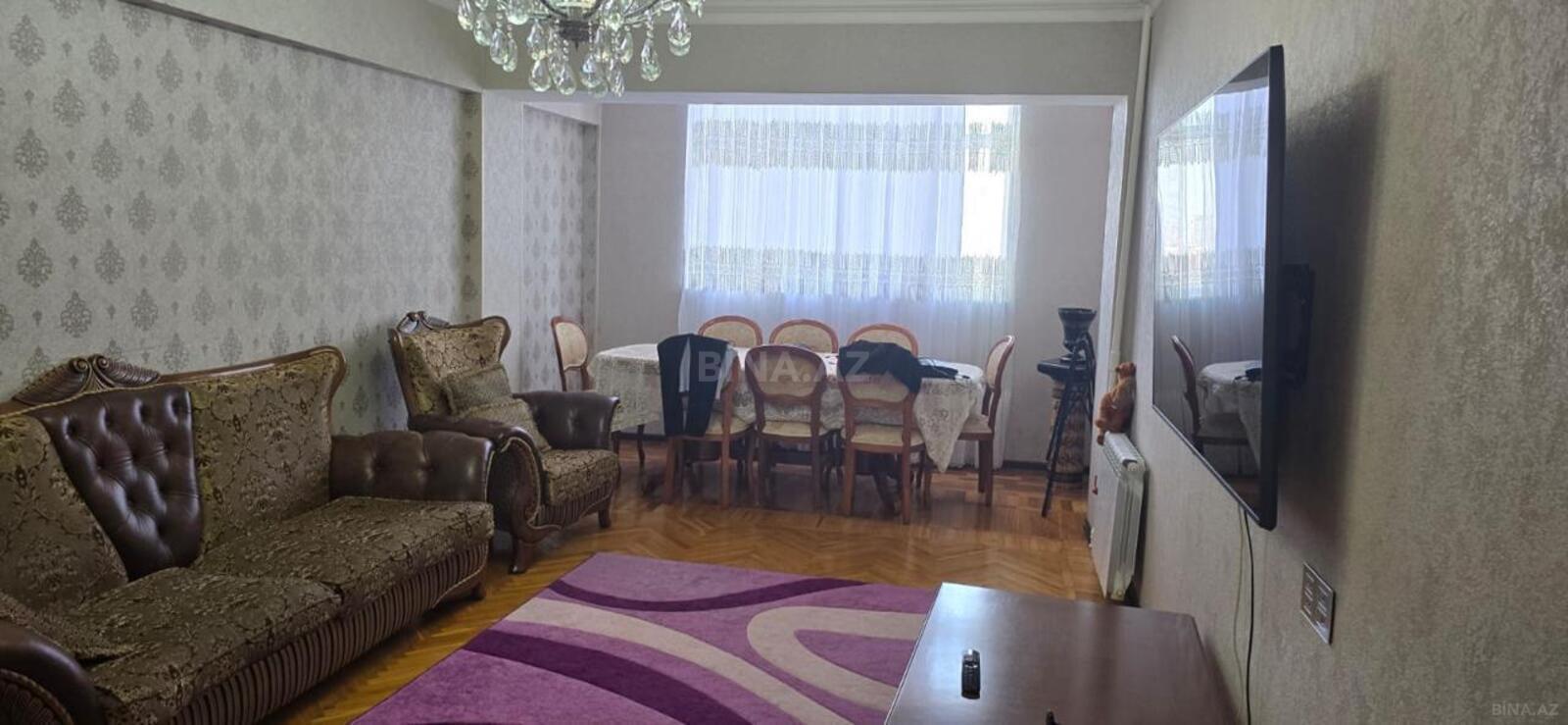 3 otaqlı Köhnə tikili, İnşaatçılar m., Bakı
