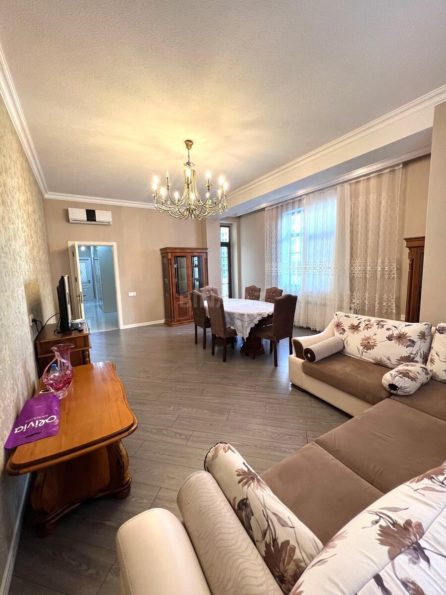 2 otaqlı Yeni tikili, Elmlər Akademiyası m., Bakı