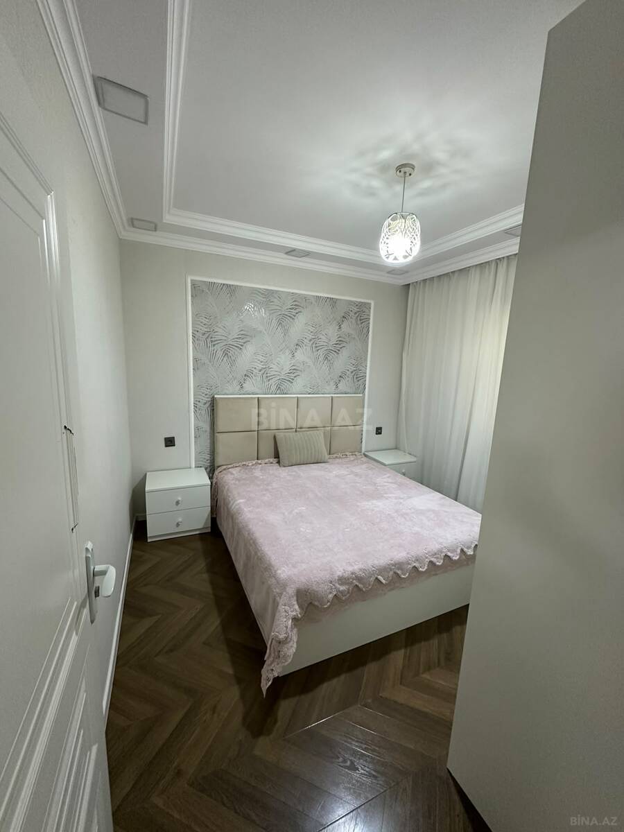 3 otaqlı Köhnə tikili, Əhmədli m., Bakı