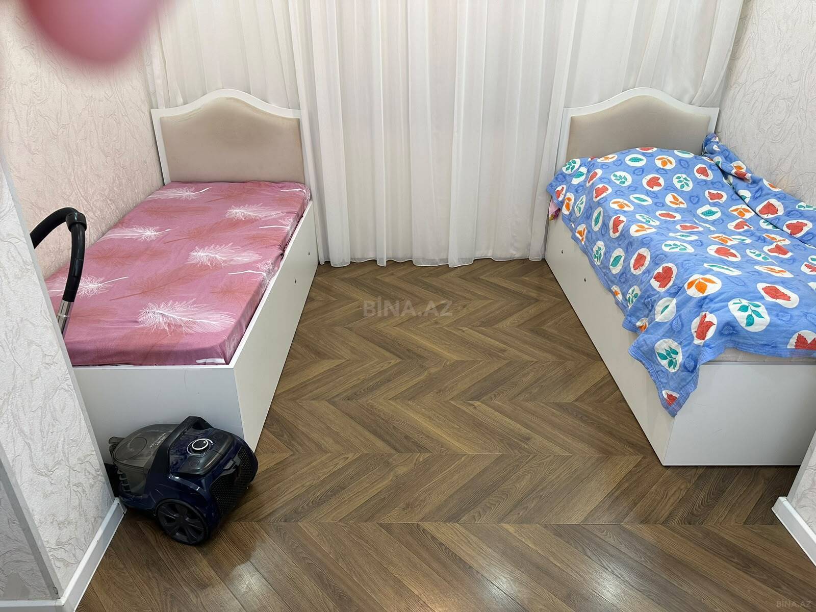 3 otaqlı Köhnə tikili, Əhmədli m., Bakı