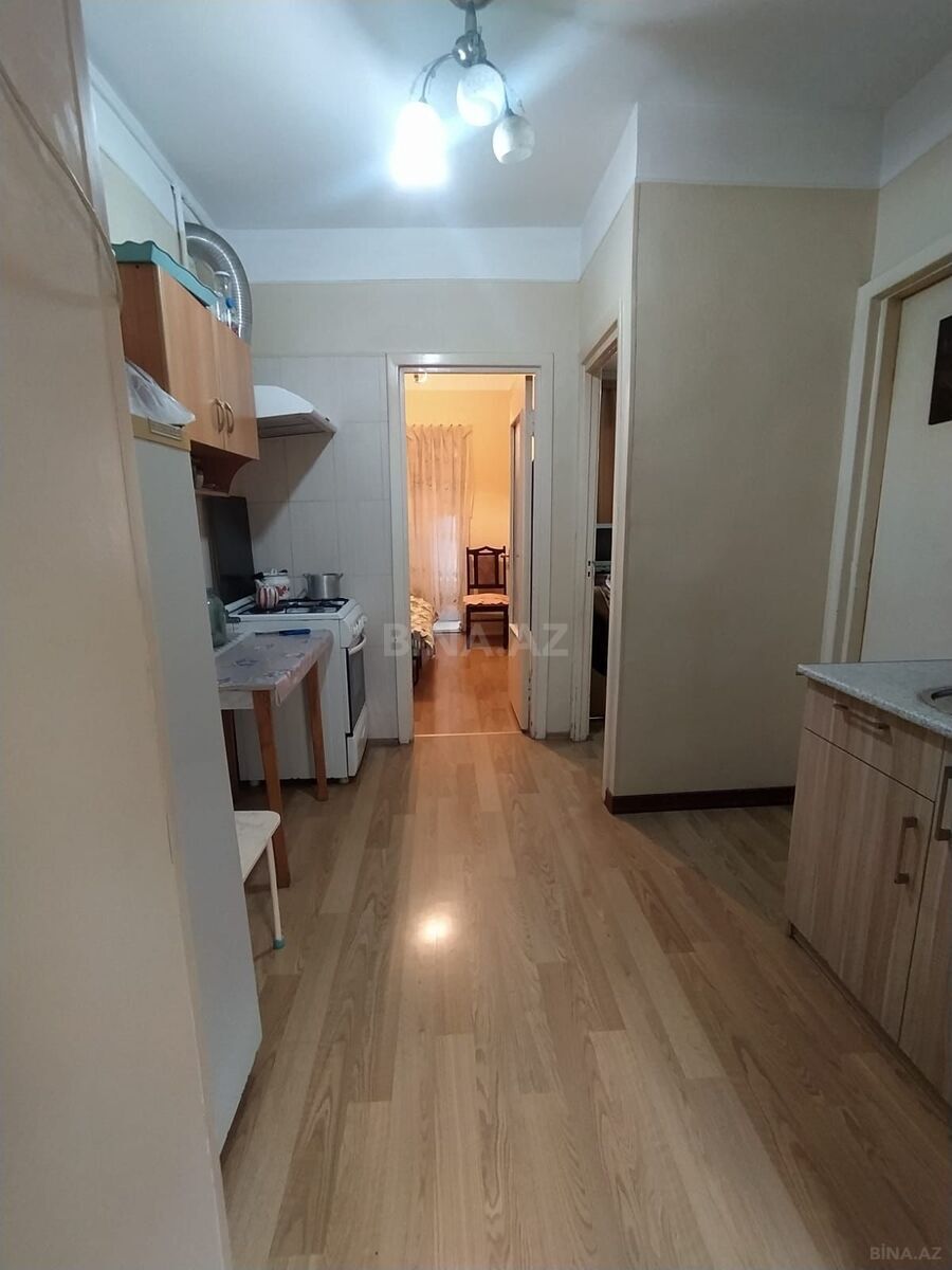 2 otaqlı Köhnə tikili, Əhmədli m., Bakı
