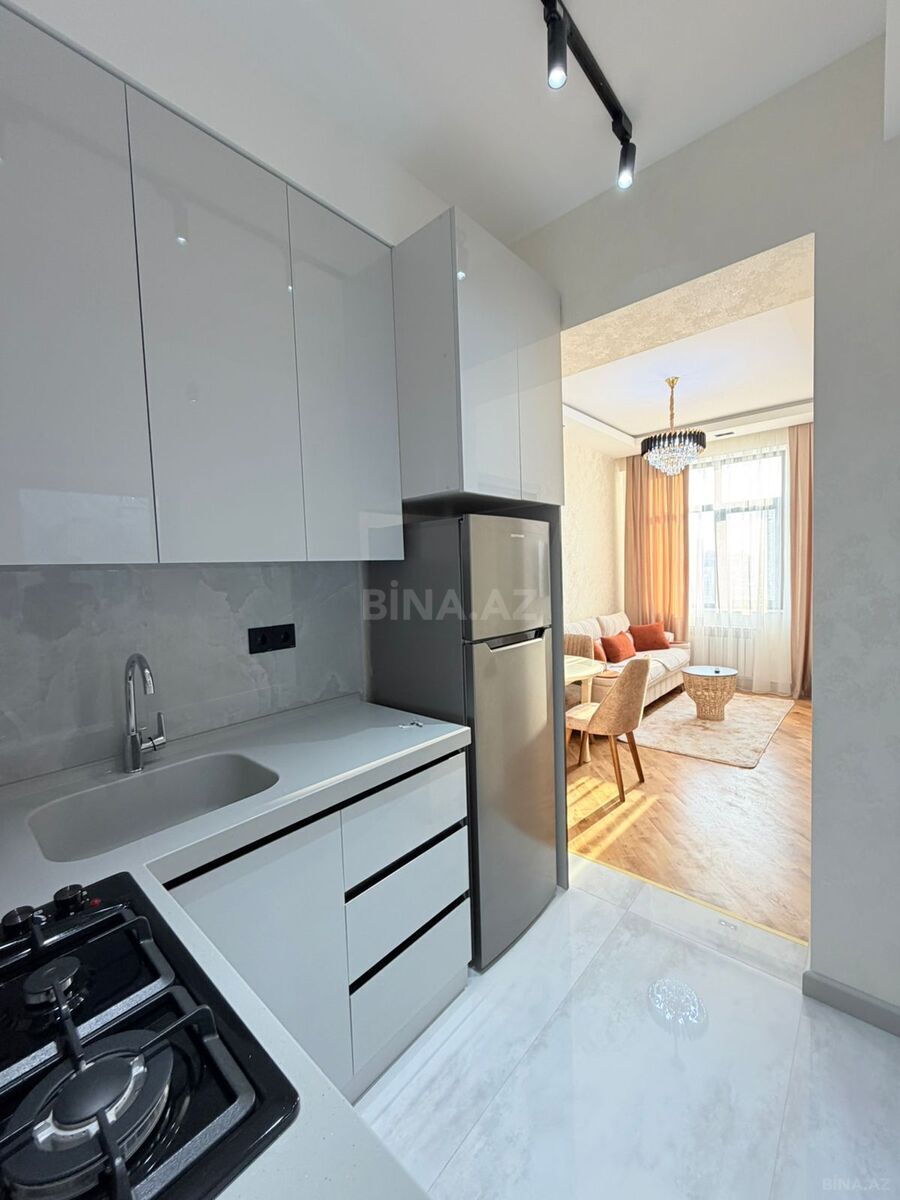 2 otaqlı Yeni tikili, Qara Qarayev m., Bakı