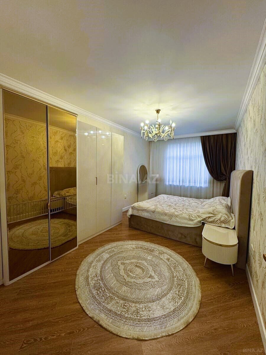 5 otaqlı Köhnə tikili, Yeni Günəşli q., Bakı