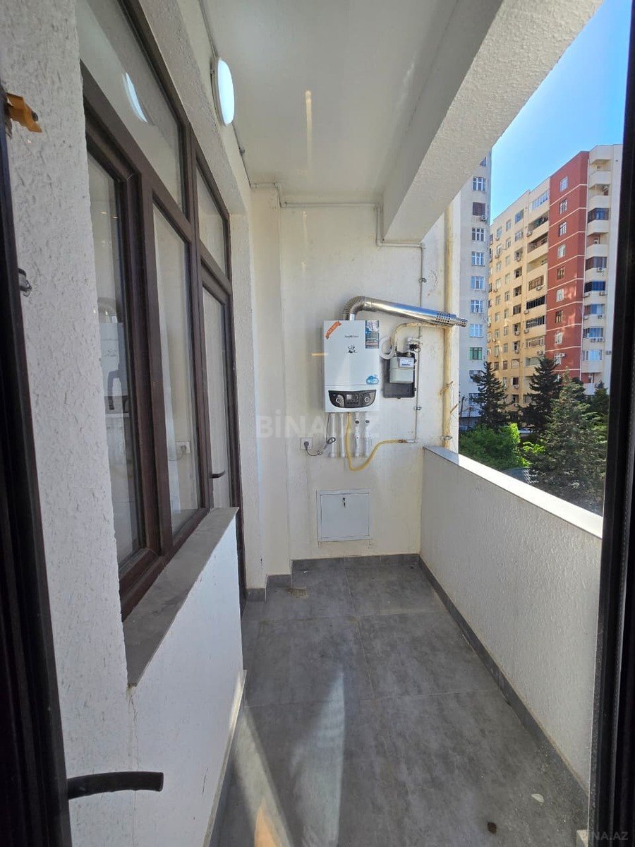 3 otaqlı Yeni tikili, Neftçilər m., Bakı