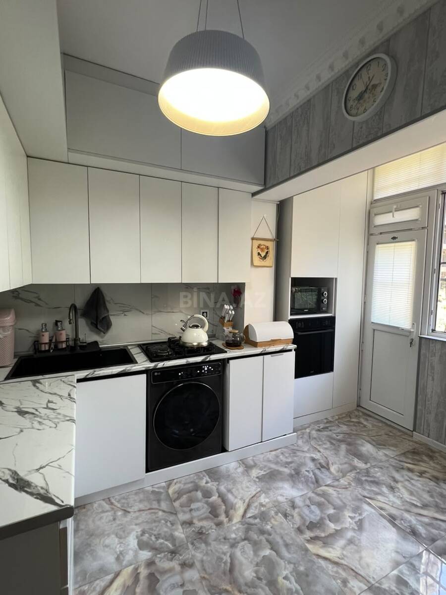 2 otaqlı Köhnə tikili, Həzi Aslanov m., Bakı