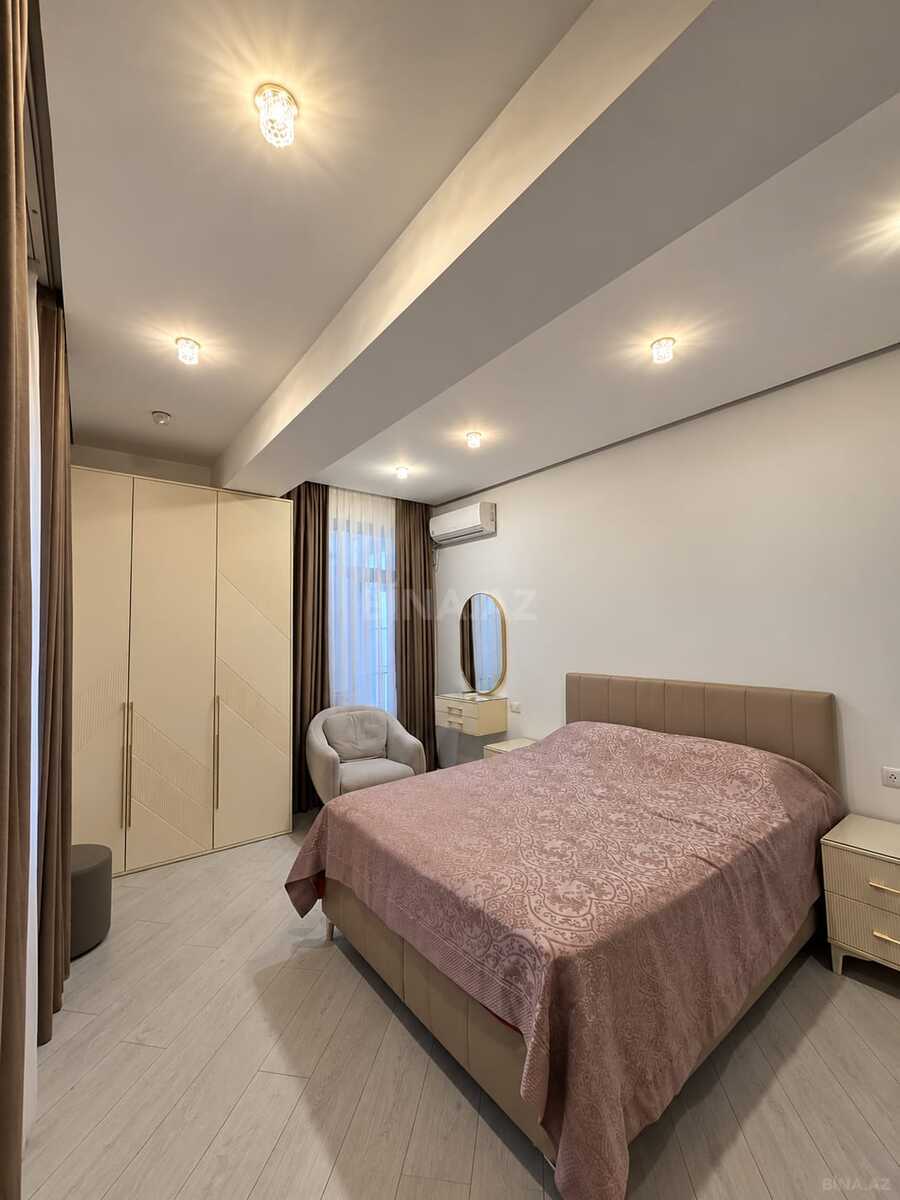 3 otaqlı Yeni tikili, İnşaatçılar m., Bakı