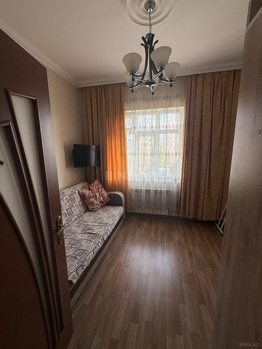 3 otaqlı Köhnə tikili, Sumqayıt