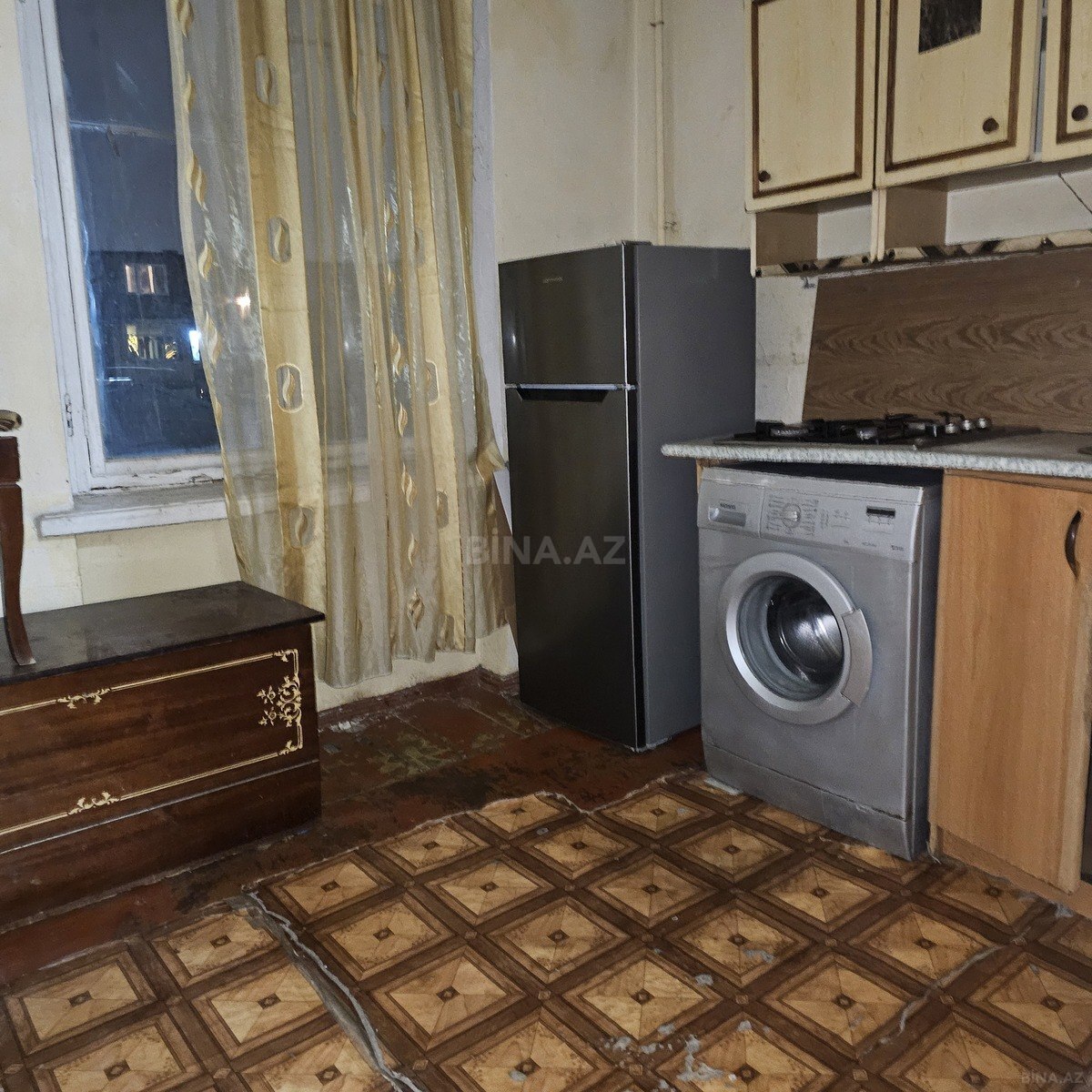 1 otaqlı Köhnə tikili, Bakıxanov q., Bakı