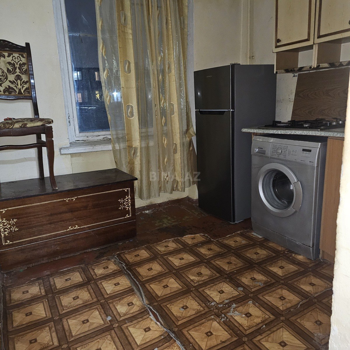 1 otaqlı Köhnə tikili, Bakıxanov q., Bakı