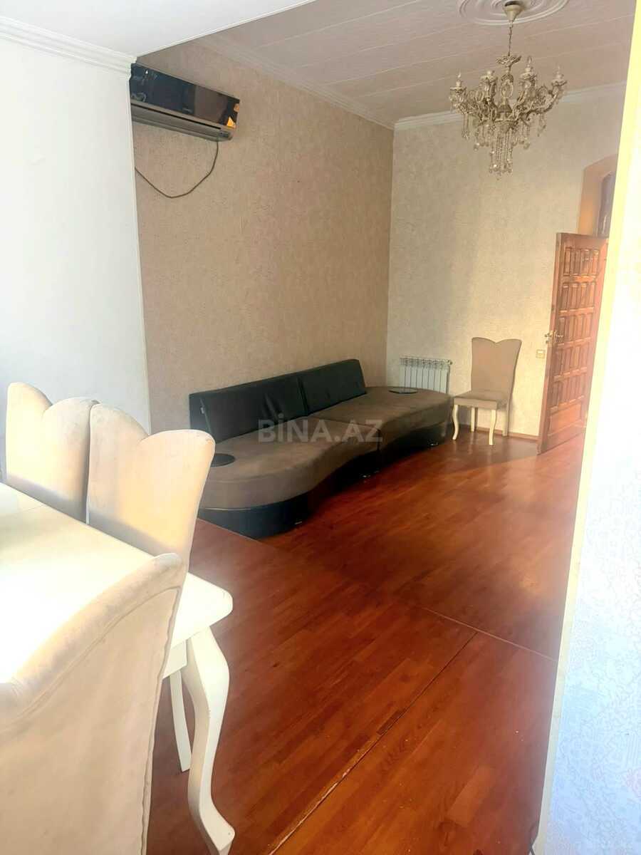 3 otaqlı Köhnə tikili, Sahil m., Bakı