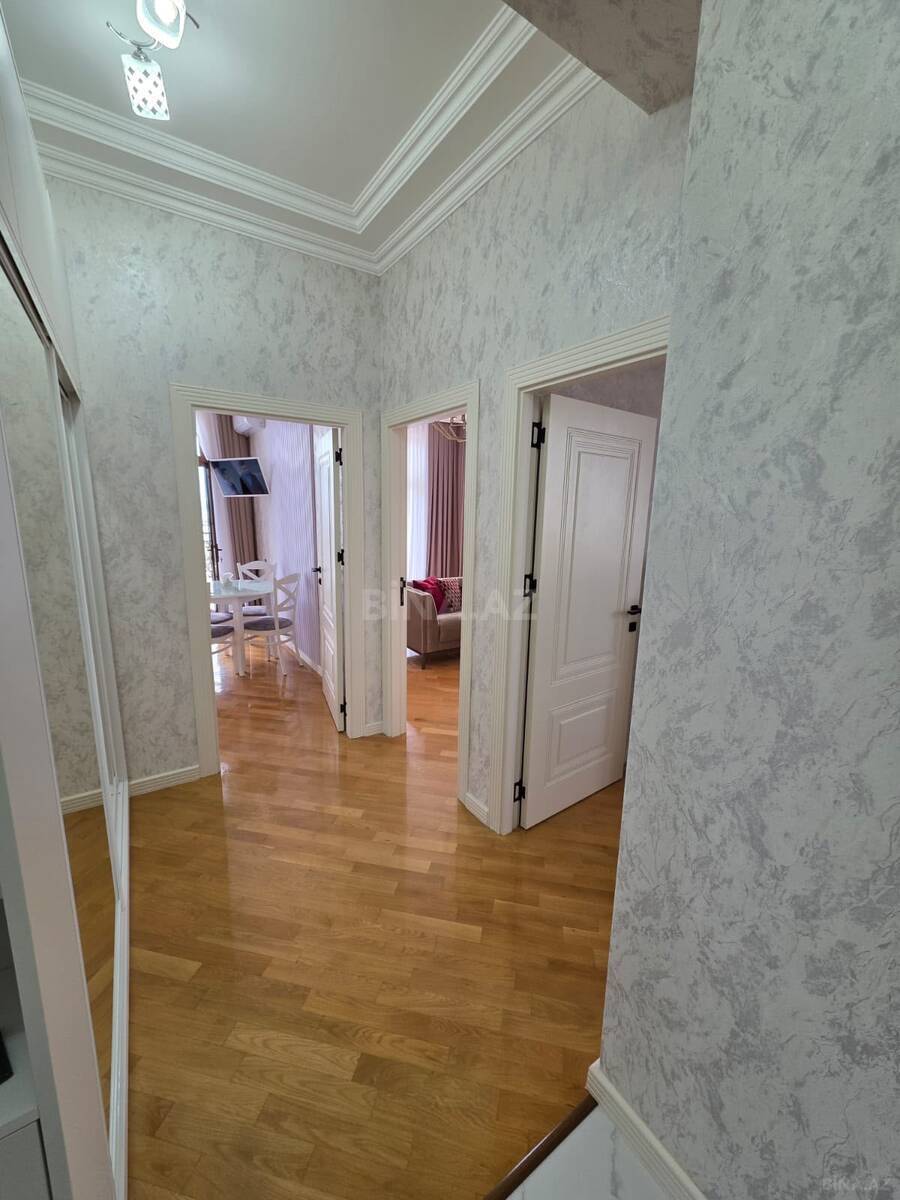 2 otaqlı Yeni tikili, Neftçilər m., Bakı