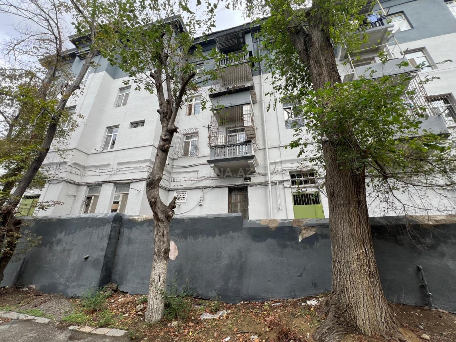2 otaqlı Köhnə tikili, Xətai r., Bakı