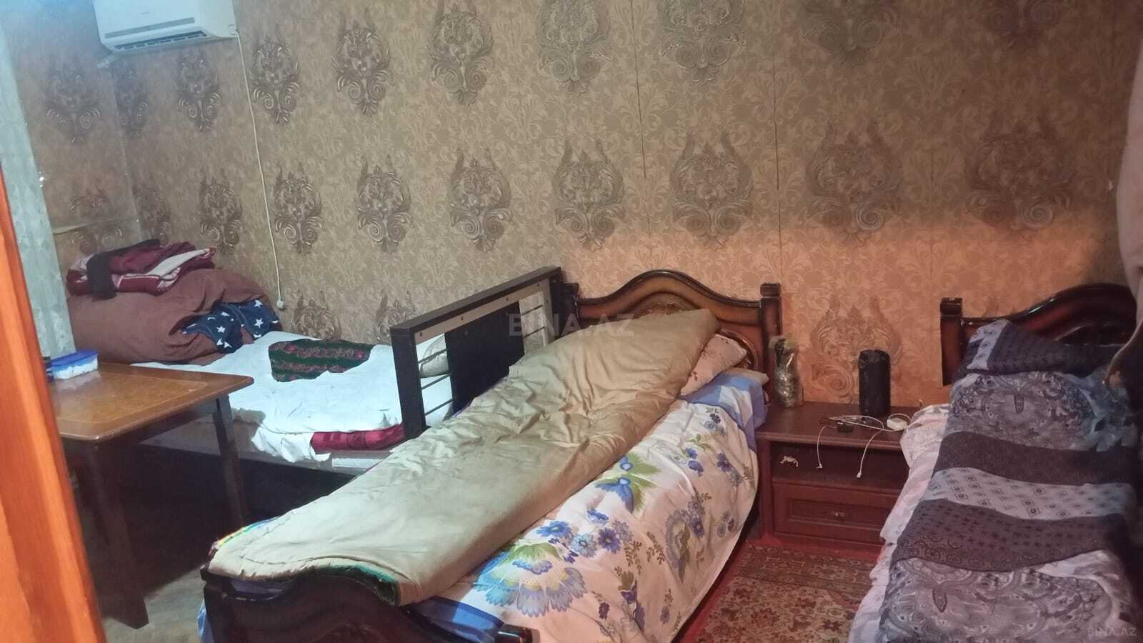 1 otaqlı Köhnə tikili, Elmlər Akademiyası m., Bakı