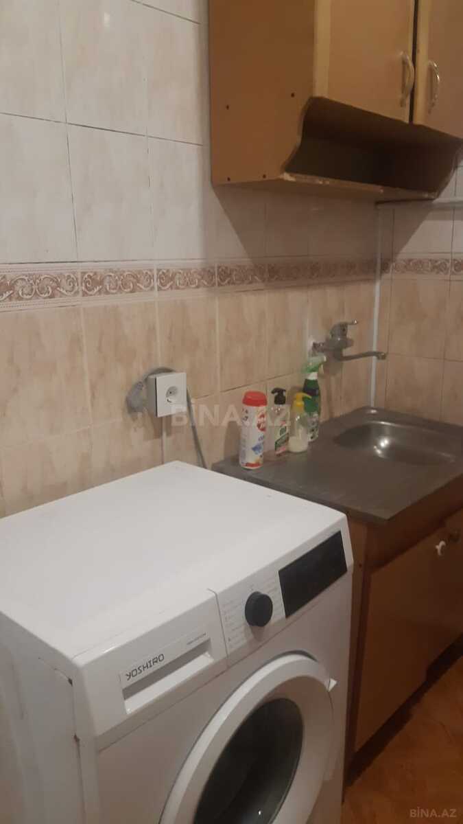 2 otaqlı Köhnə tikili, Memar Əcəmi m., Bakı