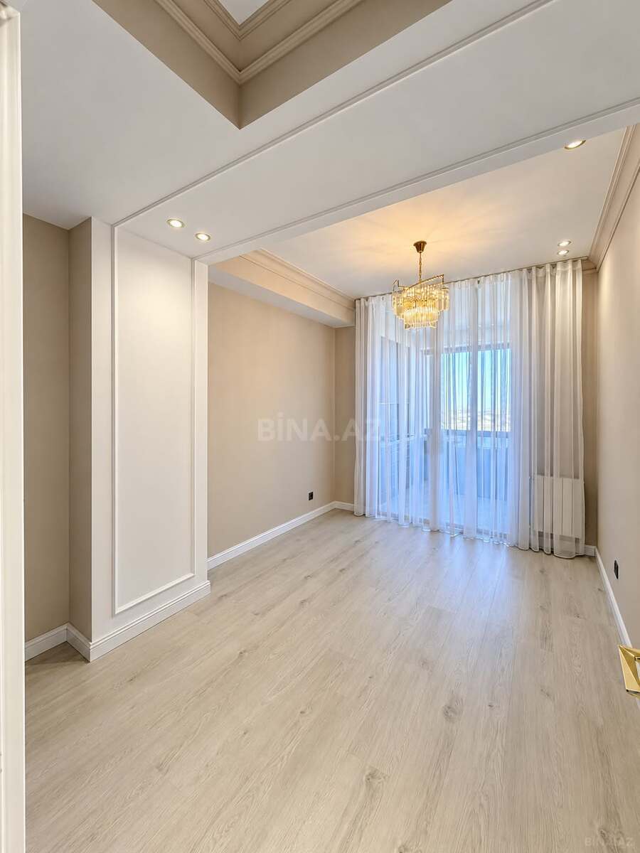 3 otaqlı Yeni tikili, Qara Qarayev m., Bakı