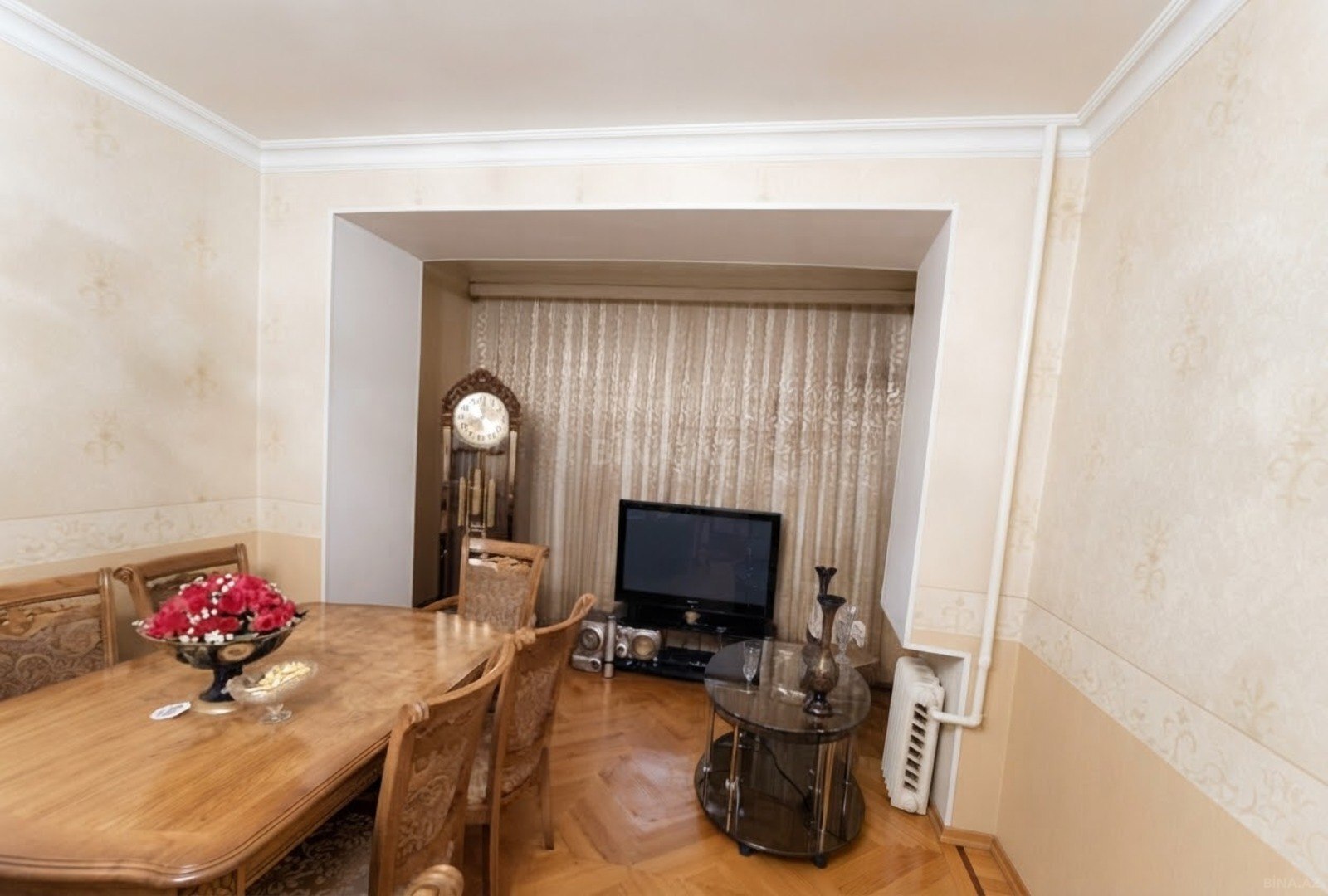 3 otaqlı Köhnə tikili, Gənclik m., Bakı