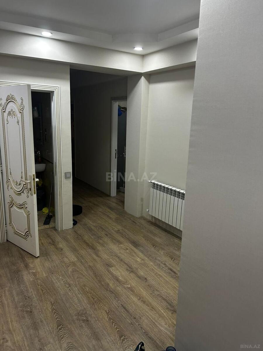 4 otaqlı Yeni tikili, İnşaatçılar m., Bakı