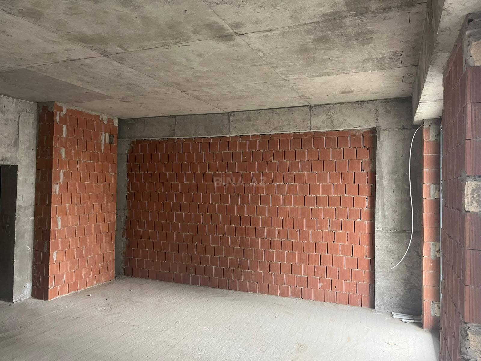 2 otaqlı Yeni tikili, Koroğlu m., Bakı