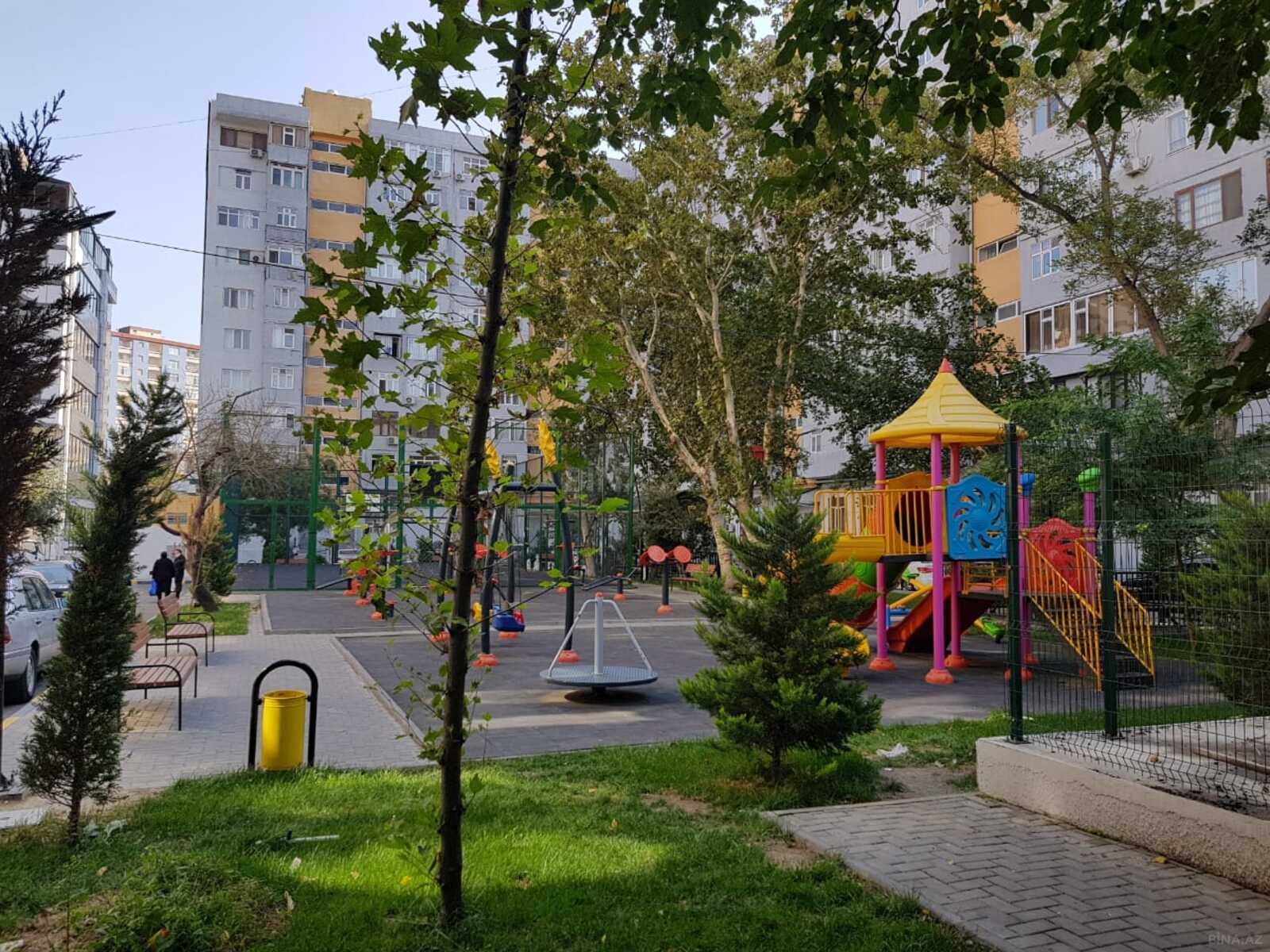 2 otaqlı Köhnə tikili, Gənclik m., Bakı