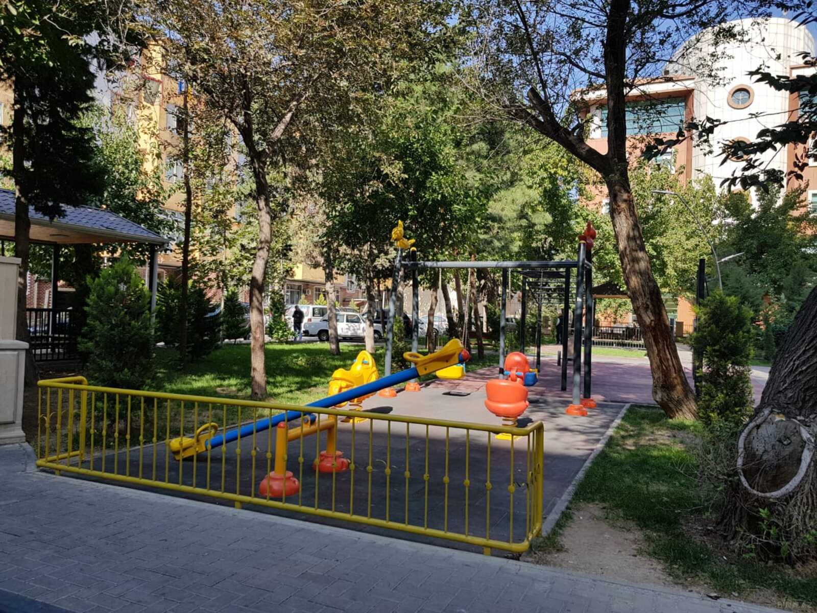 2 otaqlı Köhnə tikili, Gənclik m., Bakı