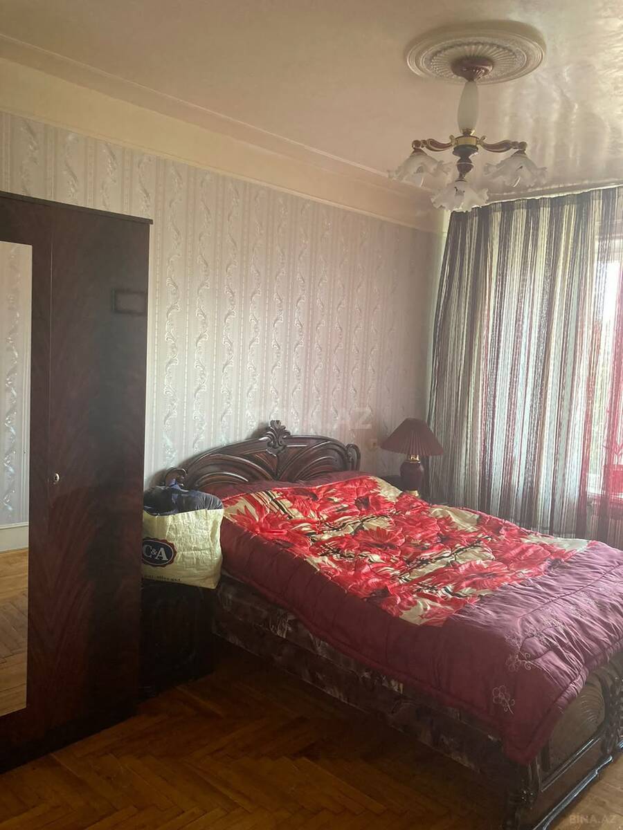 5 otaqlı Köhnə tikili, Bakıxanov q., Bakı