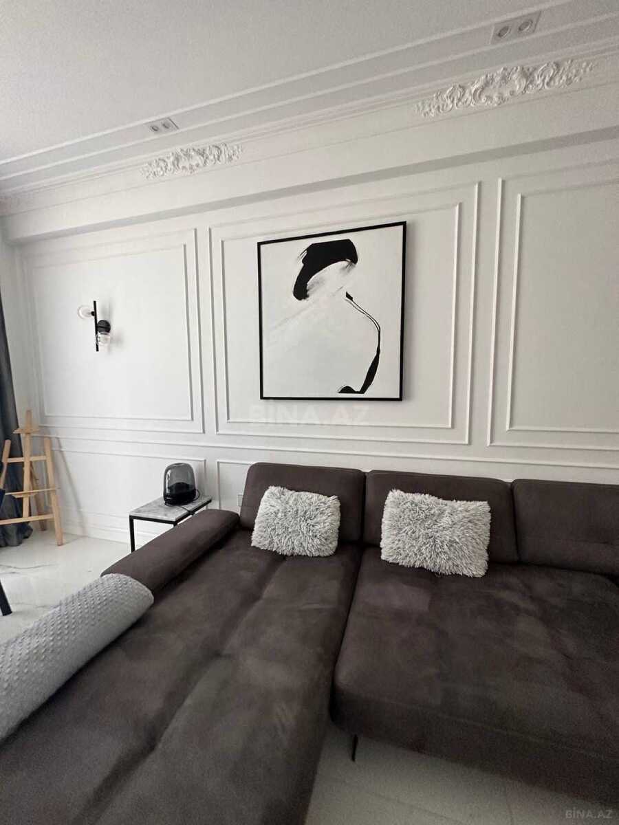 3 otaqlı Yeni tikili, Şah İsmayıl Xətai m., Bakı