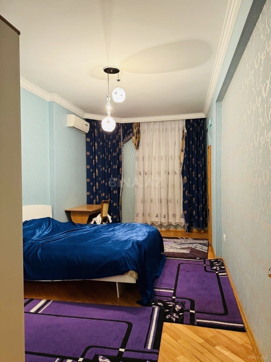 4 otaqlı Köhnə tikili, 20 Yanvar m., Bakı
