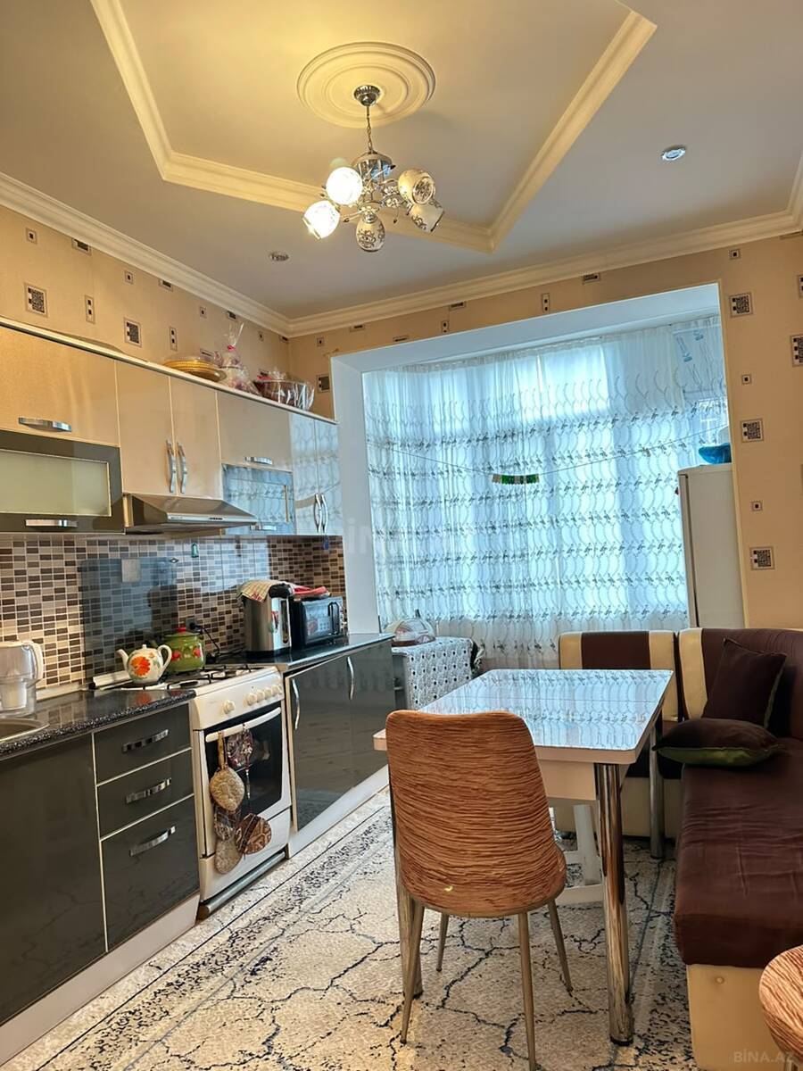 3 otaqlı Yeni tikili, Memar Əcəmi m., Bakı