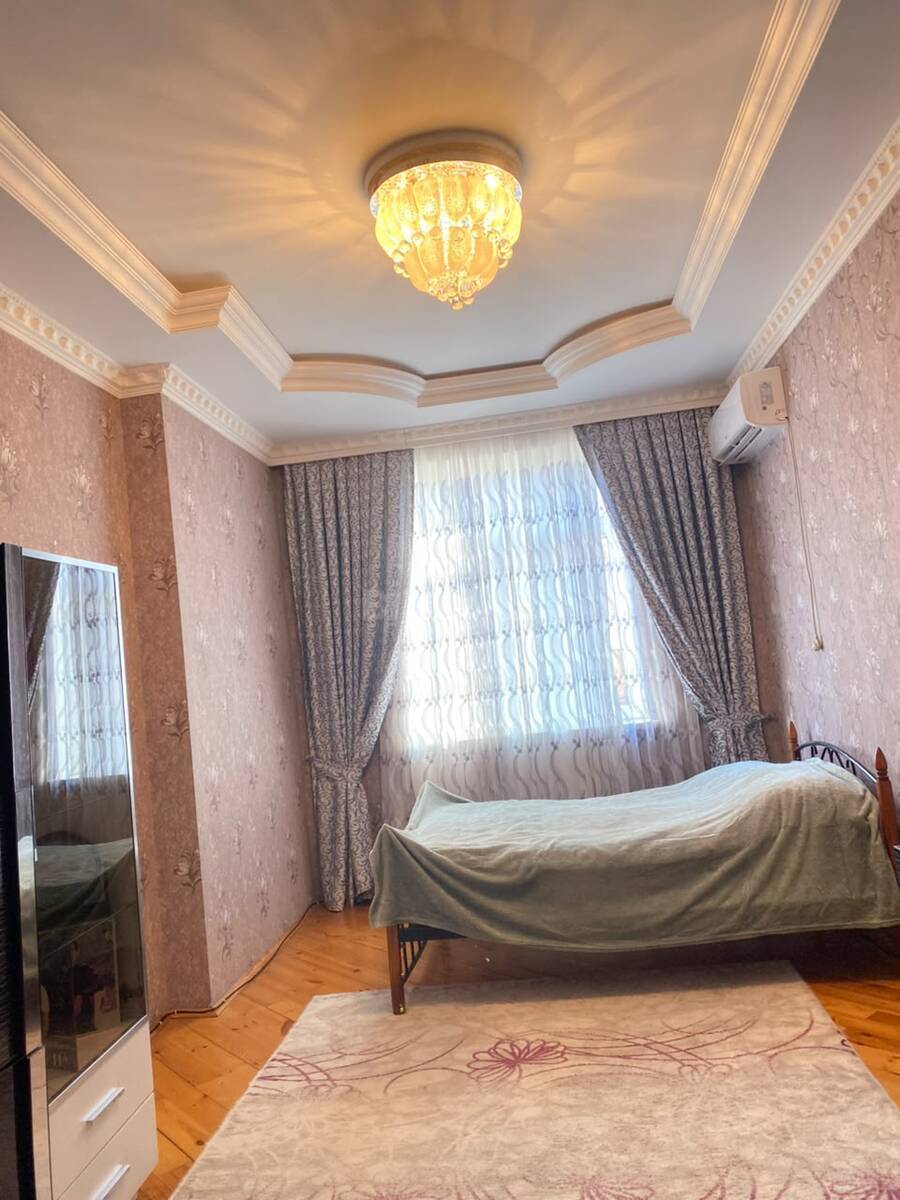 3 otaqlı Yeni tikili, Memar Əcəmi m., Bakı