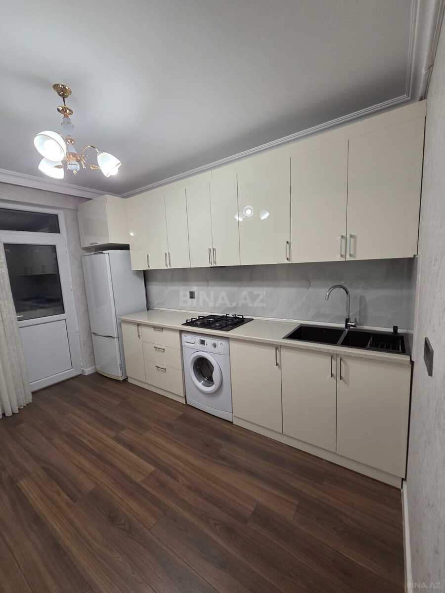 2 otaqlı Köhnə tikili, Əhmədli m., Bakı