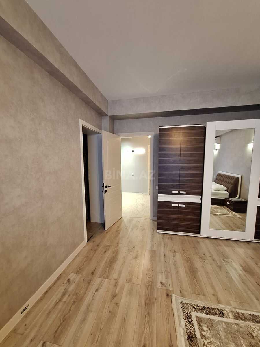 3 otaqlı Yeni tikili, Şah İsmayıl Xətai m., Bakı